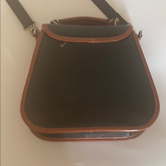 Gorgeous vintage Dooney & Bourke purse - Picture 3 of 4